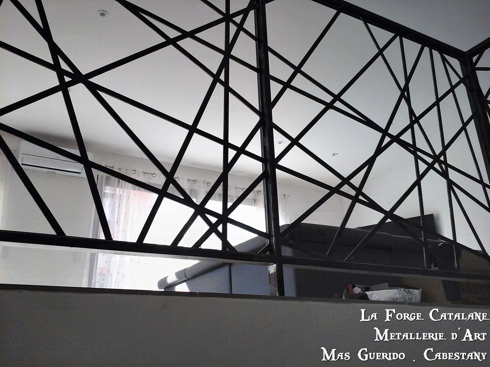 garde corps decoupe laser moderne fer forge catalane cabestany (3).jpg